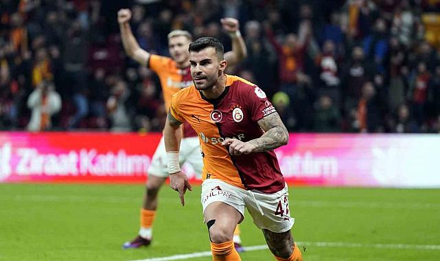 Galatasaray, Abdülkerim Bardakcı ve Kaan Ayhan ile sözleşme yeniledi