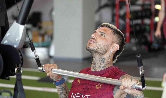 Galatasaray günü çift antrenmanla tamamladı