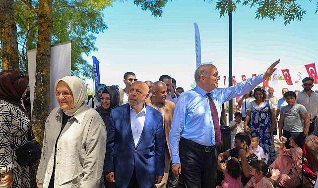 Hizmet-İş'in Pikniğine Binlerce Kişi Katıldı