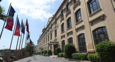 Kadir Has Üniversitesi'ne YÖKAK'tan tam akreditasyon