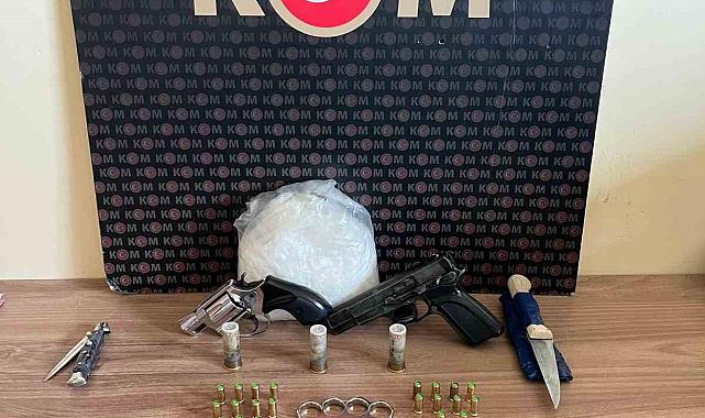 Kocaeli'de kaçak silah ve uyuşturucu operasyonu: 7 gözaltı