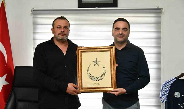 Başkan Özlü, şoförlerin sıkıntılarını yerinde dinledi