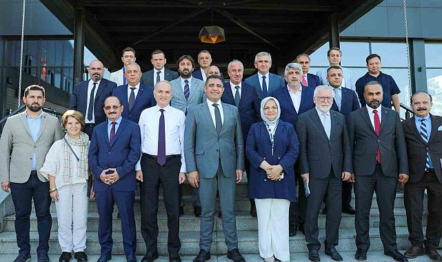 Başkan Özlü: "Yeni bir oluşuma ihtiyaç var"