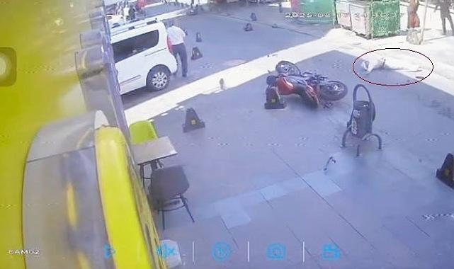 Bayrampaşa'da motosiklet yayaya çarptı