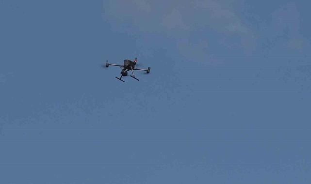 Boğaz'da kaybolan Rus yüzücü için AFAD ekipleri dronla arama yaptı
