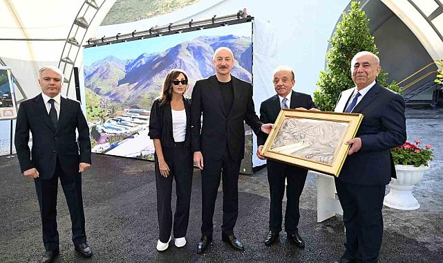 Cengiz İnşaat'ın yapımını üstlendiği Murovdağ Tüneli'nde ilk ışık göründü