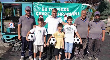 Çocuklar büyüklere örnek oldu