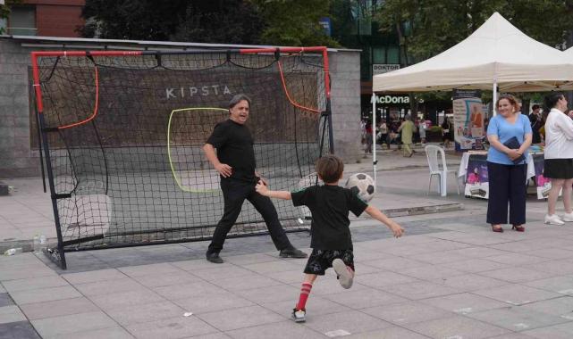 Dünya Düzce Günlerinde çocuklar sosyal ve sportif etkinliklerle eğlendi
