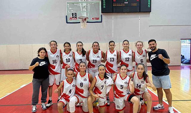 Düzce Basketbolda Türkiye Finallerine Gidiyor