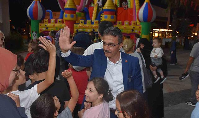 Erenler'de şenlik gecesi: Çocuklar doyasıya eğlendi