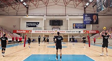 Gebze Belediyespor, Efeler Ligi'ndeki ilk maçını Bursa karşısında verecek