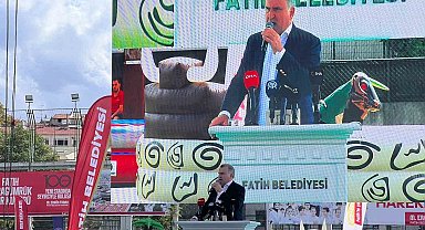 Gençlik ve Spor Bakanı Osman Aşkın Bak İstanbul'da temel atma törenine katıldı