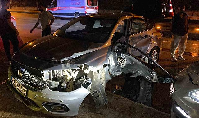 Kocaeli'de iki otomobil çarpıştı: 4 yaralı