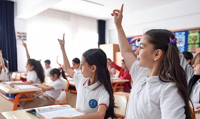 Okullar 8 Eylül’de Açılıyor, Tatil Tarihleri Belli Oldu