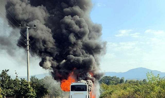Sakarya'da işçi servisi alev topuna döndü