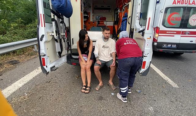 Şarkıcı Çağan Şengül ve 6 Kişi Düzce'deki Minibüs Kazasında Yaralandı