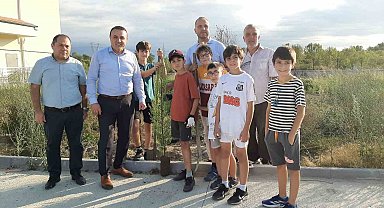 Yeşeren umutlar yılı için fidanlar toprakla buluşmaya başladı