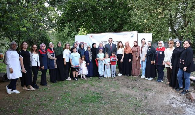 Ana dokunuşuyla arı sütü değerleniyor