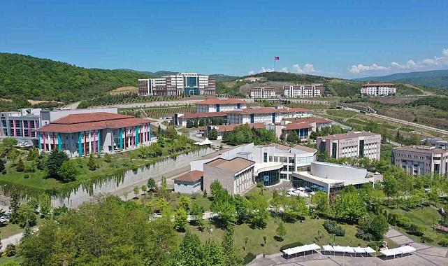 Düzce Üniversitesi akademisyenlerinden büyük başarı