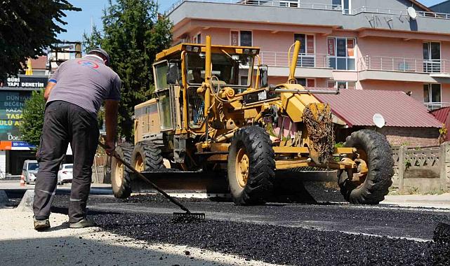 Düzce'de kaldırımlar yenileniyor