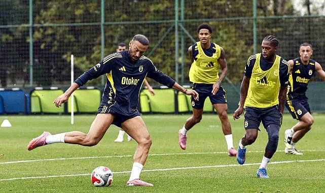 Fenerbahçe, hazırlıklarını sürdürdü