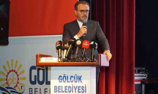 Mahir Ünal'dan Kocaeli'nin kültür ve sanat hayatına övgü: "Ciddi ilerleme var"