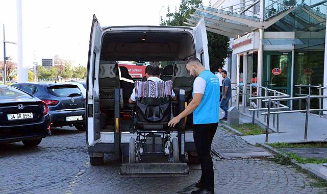 Sakarya Büyükşehir'den özel gereksinimli vatandaşlara ulaşım desteği