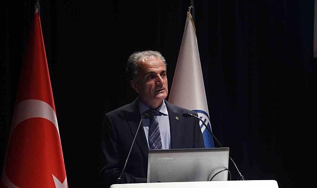 SAÜ'de İngilizce Hazırlık Öğrencilerine Oryantasyon Toplantısı