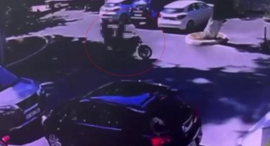 Zeytinburnu'nda eğlence mekanı sahibi Sezai Gülmez'e silahlı saldırı anı kamerada: 6 gözaltı