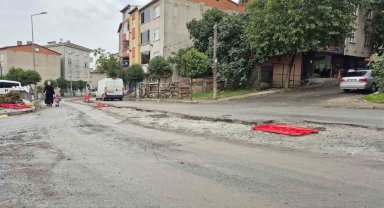 Avcılar'da bir sürücü 7 yaşındaki çocuğa çarpıp kaçtı, o anlar kamerada
