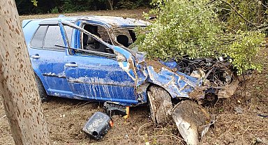 Bolu'da otomobil tarlaya uçtu, hurdaya döndü: 1 yaralı