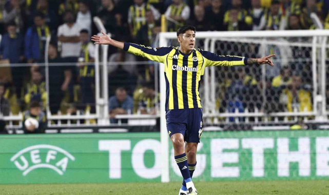 Edson Alvarez, 5 maç sonra sahada