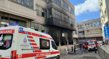Eyüpsultan'da plastik üretim atölyesinde yangın