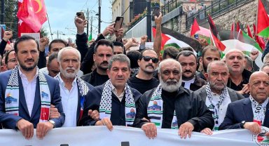 İstanbul'da Filistin'e destek yürüyüşü düzenlendi