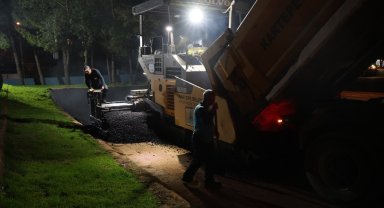 Kartepe'de kültür merkezi yanına yeni otopark yapıldı