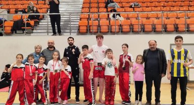 Körfez Gençlerbirliği sporcuları Darıca'dan 9 madalya ile döndü