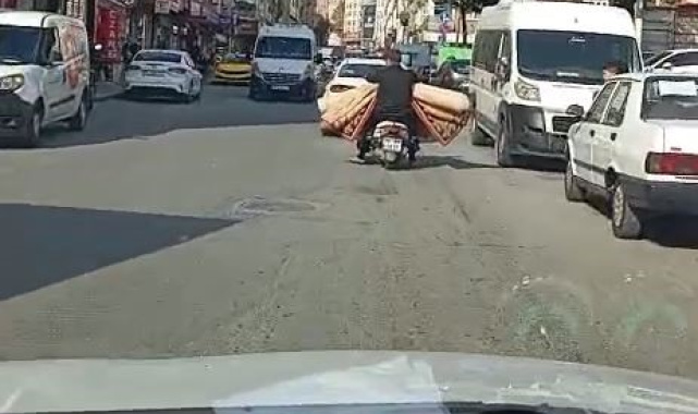 Motosikletle tehlikeli taşımacılık kamerada