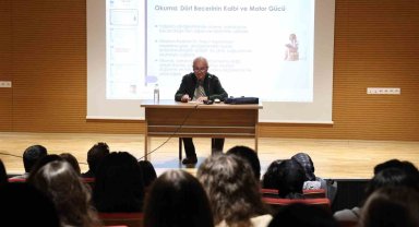 Prof. Dr. Tosun "Dil öğrenirken konuşun, film izleyin"