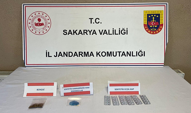 Sakarya'da jandarma uyuşturucu ve kaçakçılığa geçit vermiyor