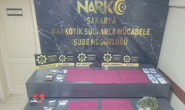 Sakarya'da uyuşturucu operasyonu: 10 gözaltı