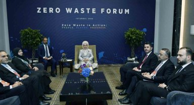 Sıfır Atık Forumu'nda Emine Erdoğan'dan önemli görüşmeler