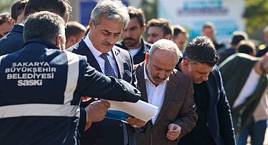 Söğütlü'de altyapı çalışmaları sürüyor