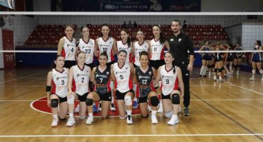 TVF Kadınlar 2. Ligi: Düzce Voleybol:1 - Kocaeli Nicomedia Akademi: 3