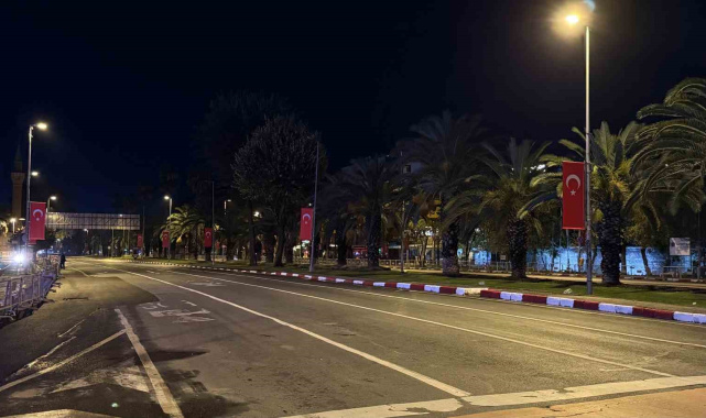 Vatan Caddesi Cumhuriyet Bayramı kutlamaları öncesi trafiğe kapatıldı