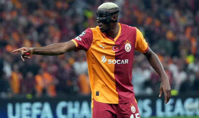 Victor Osimhen golle döndü