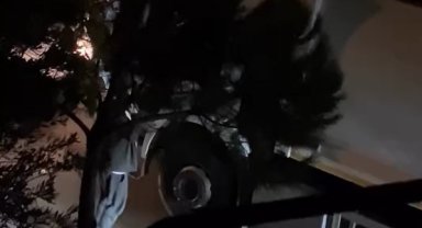 Ataşehir'de trafikte çöp kamyonu şoförüne levyeli saldırı kamerada