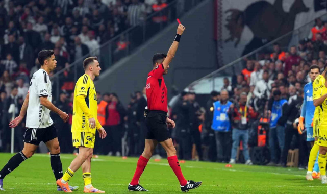 Beşiktaş'ın kaptanı Orkun Kökçü, Fenerbahçe derbisinde kırmızı kart gördü!
