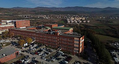 Bolu'da 14 öğrenci yemekten zehirlenme şüphesiyle hastaneye başvurdu