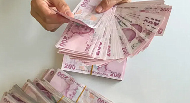 Dar Gelirliye Vatandaşlık Maaşı Geliyor!