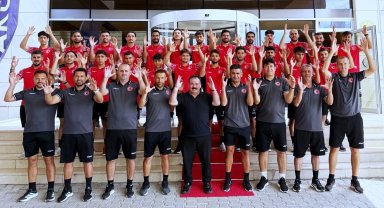 İşitme Engelliler A Milli Futbol Takımı, Deaflympics'te İran ile karşılaşacak